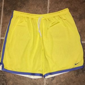 Nike Women’s Mesh Shorts- size large